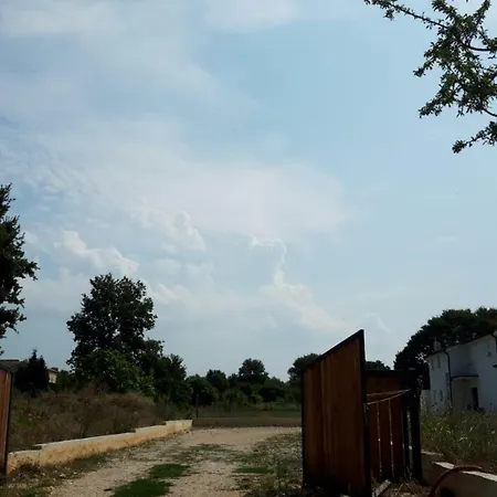 Karolina 2 Apartman *